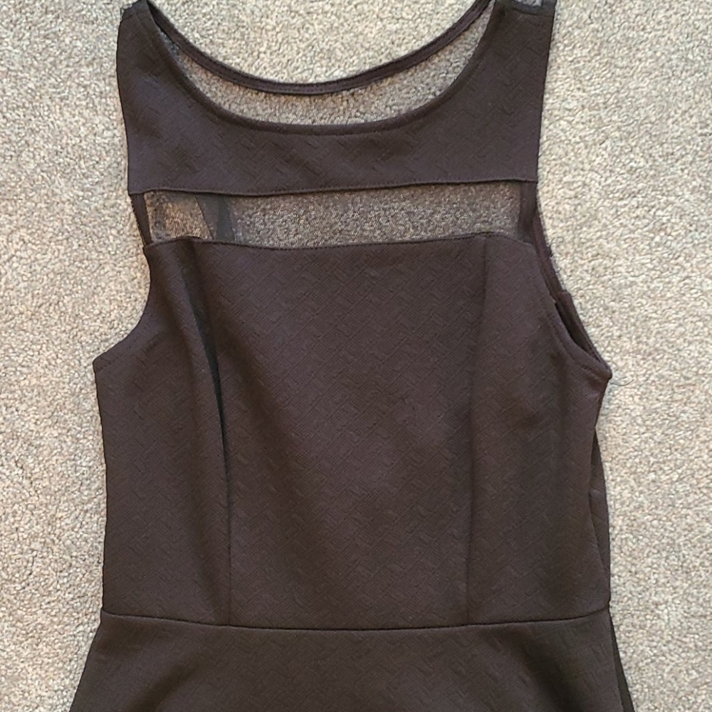 Dress - Picture 2 of 4